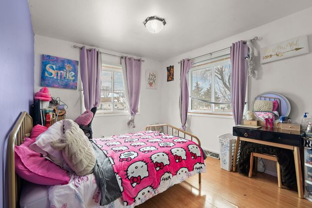 1429 W 74th Place, Merrillville, IN 46410