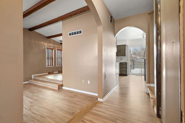 1429 W 74th Place, Merrillville, IN 46410