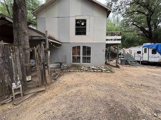 3916 Hidden Lake Court, Alvarado, TX 76009