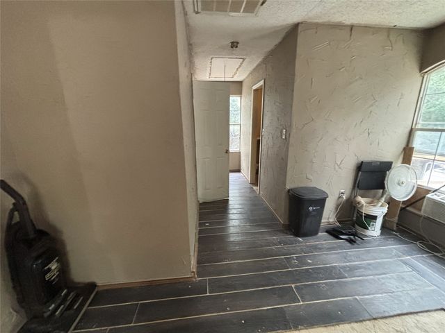 3916 Hidden Lake Court, Alvarado, TX 76009
