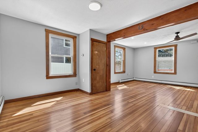 62 Frankfort St, Fitchburg, MA 01420