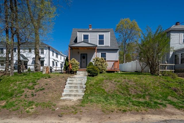 62 Frankfort St, Fitchburg, MA 01420