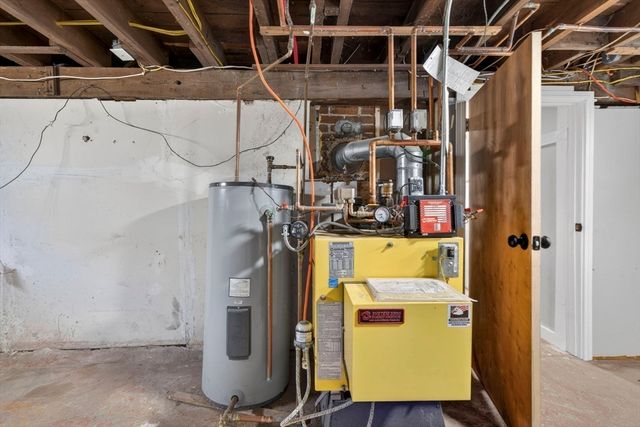 62 Frankfort St, Fitchburg, MA 01420