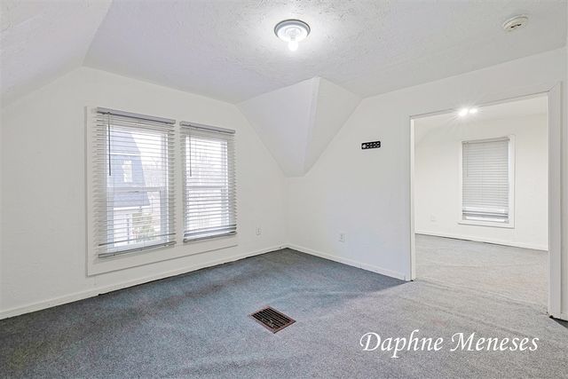 594 E Apple Avenue, Muskegon, MI 49442