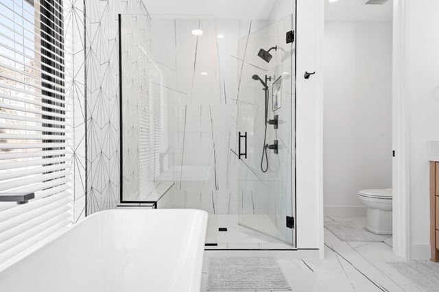 16216 Gleason Lake Road, Wayzata, MN 55391