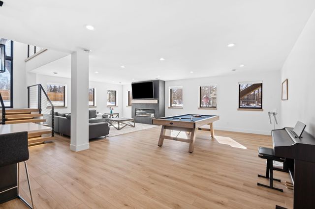 16216 Gleason Lake Road, Wayzata, MN 55391