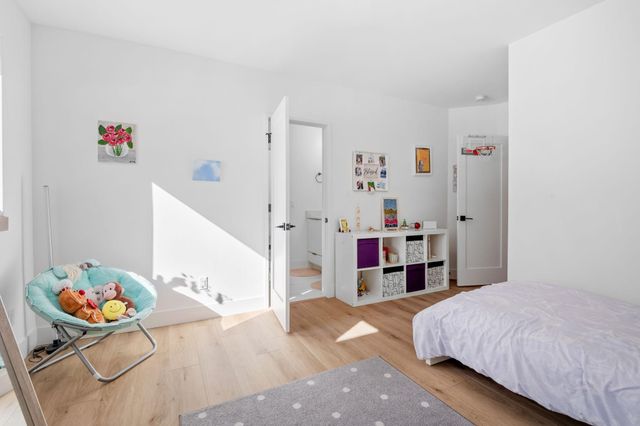 16216 Gleason Lake Road, Wayzata, MN 55391