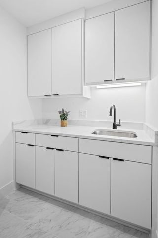 16216 Gleason Lake Road, Wayzata, MN 55391