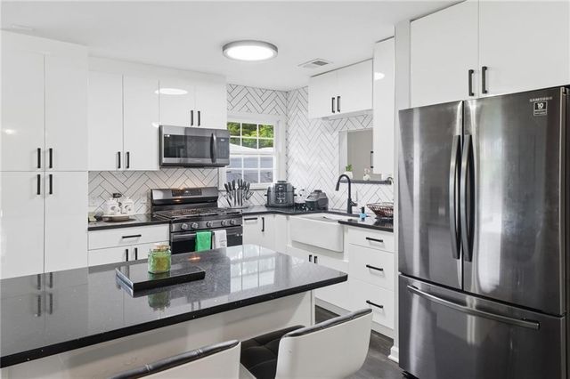 2300 Sandtown Road SW, Marietta, GA 30060