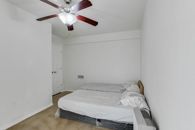 910 25th 607, Austin, TX 78705