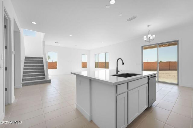 38028 N BRIDLEWOOD Lane, San Tan Valley, AZ 85140