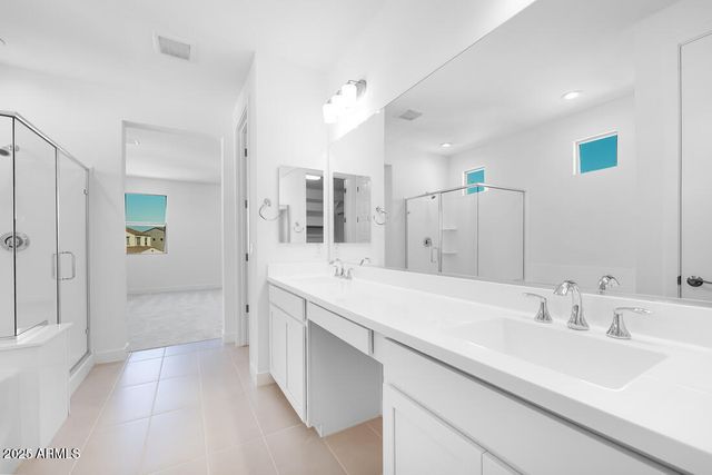 38028 N BRIDLEWOOD Lane, San Tan Valley, AZ 85140