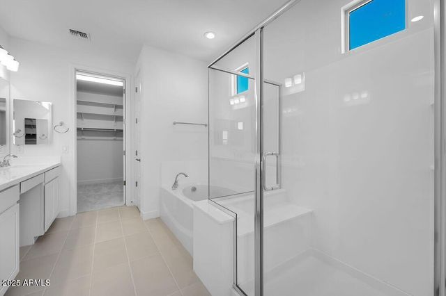 38028 N BRIDLEWOOD Lane, San Tan Valley, AZ 85140