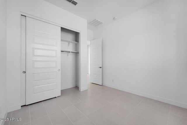 38028 N BRIDLEWOOD Lane, San Tan Valley, AZ 85140