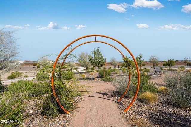 38028 N BRIDLEWOOD Lane, San Tan Valley, AZ 85140