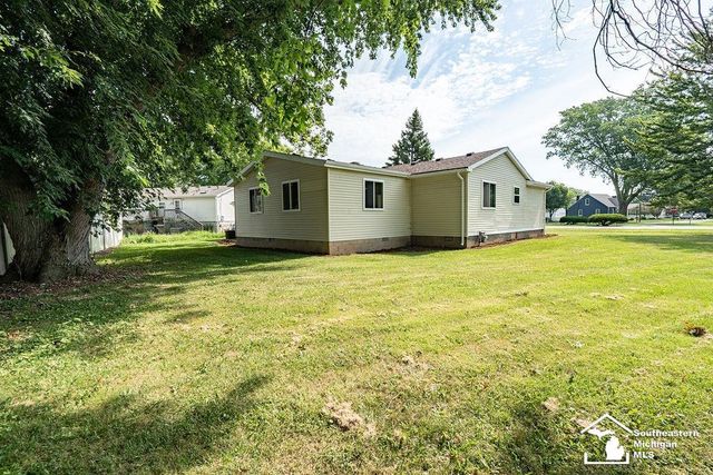 13911 Alton Road, Monroe, MI 48161