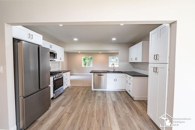 13911 Alton Road, Monroe, MI 48161