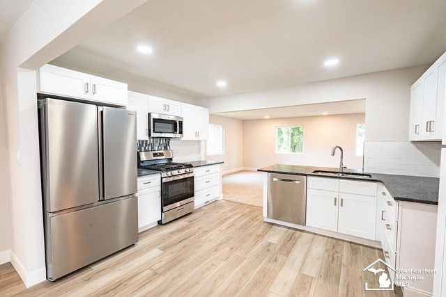 13911 Alton Road, Monroe, MI 48161