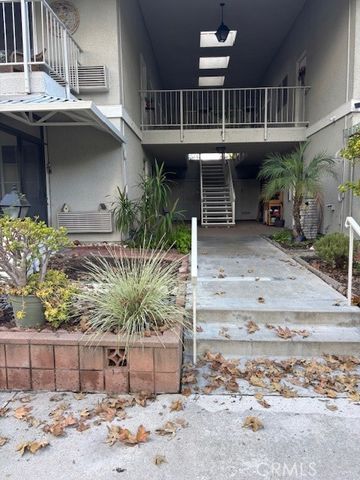 928 AVENIDA MAJORCA B, Laguna Woods, CA 92637