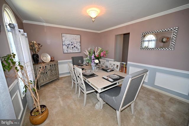 7729 CASTLE ROCK DR, Clinton, MD 20735