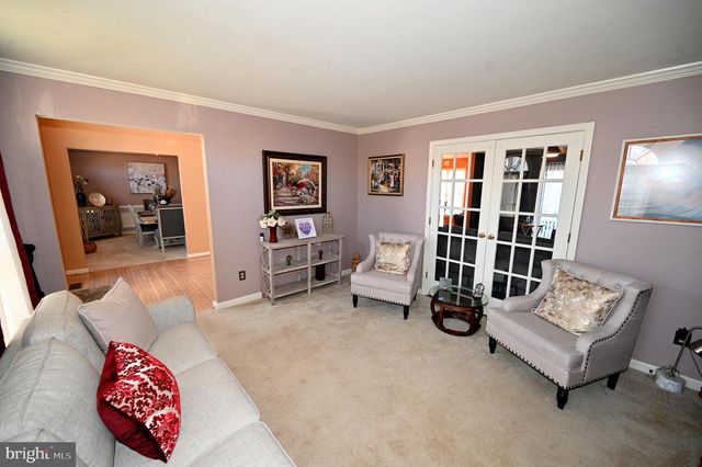 7729 CASTLE ROCK DR, Clinton, MD 20735