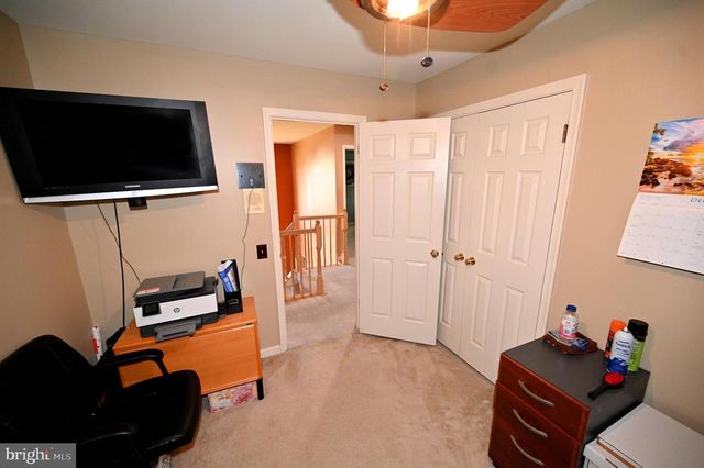 7729 CASTLE ROCK DR, Clinton, MD 20735