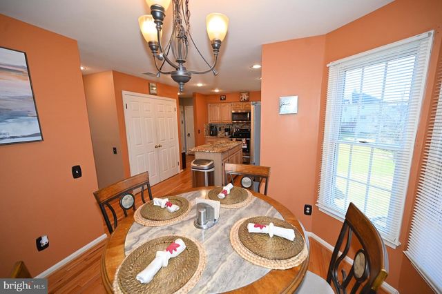 7729 CASTLE ROCK DR, Clinton, MD 20735