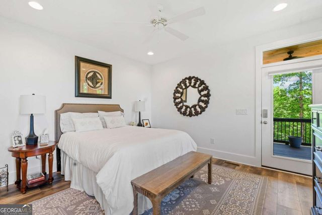 77 N Shore Drive, Cleveland, GA 30528