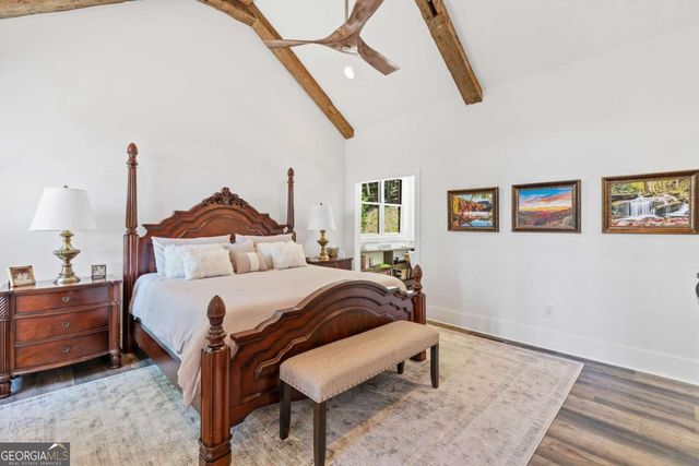 77 N Shore Drive, Cleveland, GA 30528