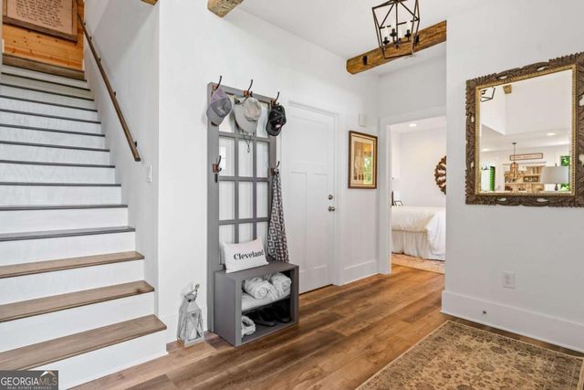 77 N Shore Drive, Cleveland, GA 30528