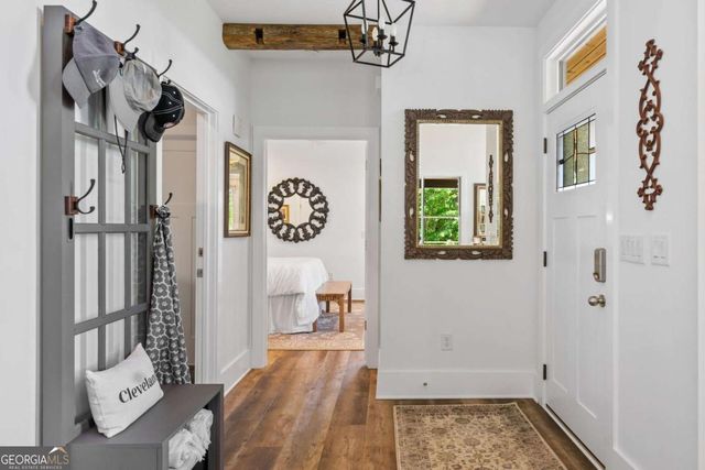 77 N Shore Drive, Cleveland, GA 30528