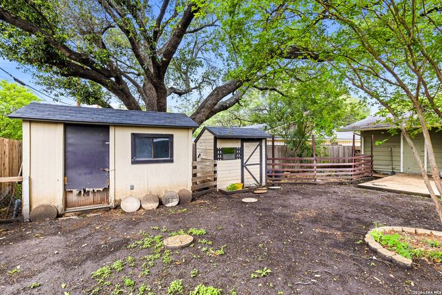 139 VERDANT ST, San Antonio, TX 78209