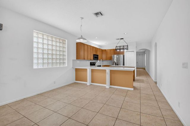 5049 Sancerre Circle, Lake Worth, FL 33463