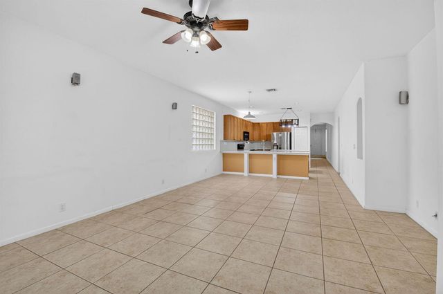5049 Sancerre Circle, Lake Worth, FL 33463