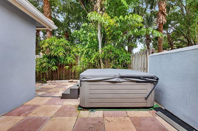 5049 Sancerre Circle, Lake Worth, FL 33463