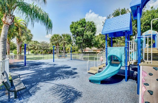 5049 Sancerre Circle, Lake Worth, FL 33463