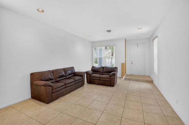 5049 Sancerre Circle, Lake Worth, FL 33463