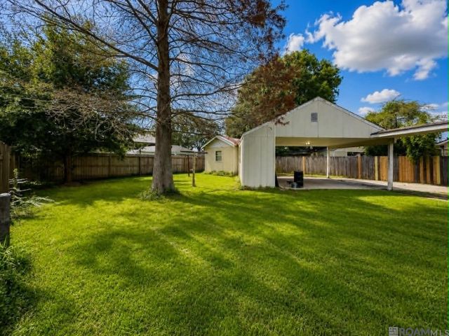 7356 Quorum Dr, Baton Rouge, LA 70817