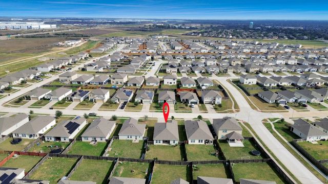 1024 Banyon Tree Lane, Brookshire, TX 77423