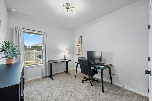 103 Scotsburg ST, Hutto, TX 78634