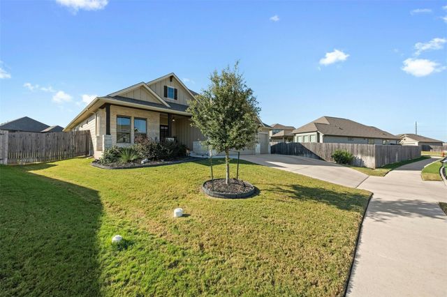 103 Scotsburg ST, Hutto, TX 78634