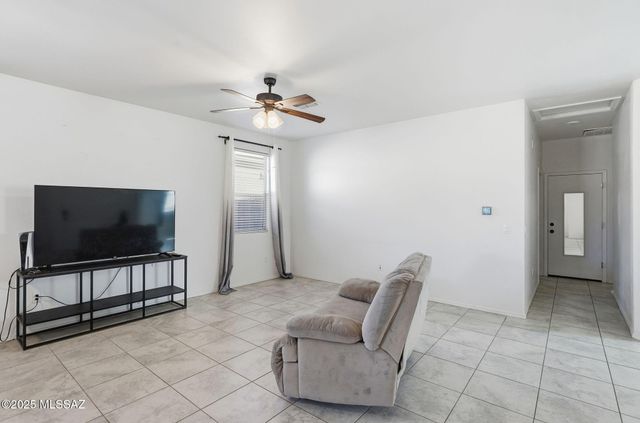 5112 Dakota Vista Place, Tucson, AZ 85746