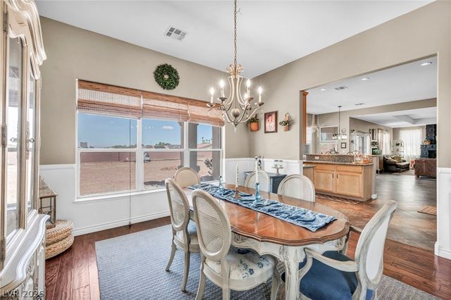 6228 Red Pine Court, Las Vegas, NV 89130