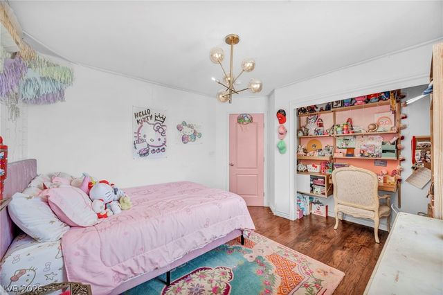 6228 Red Pine Court, Las Vegas, NV 89130