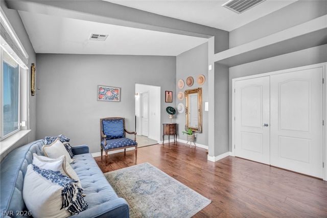 6228 Red Pine Court, Las Vegas, NV 89130