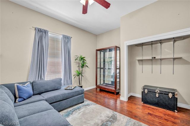 6228 Red Pine Court, Las Vegas, NV 89130