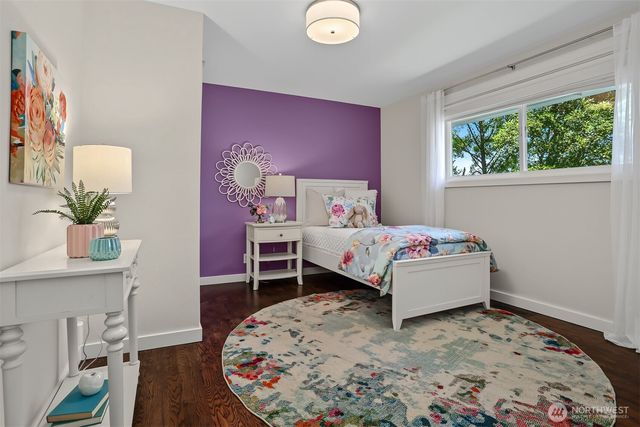 9652 42nd Avenue NE, Seattle, WA 98115