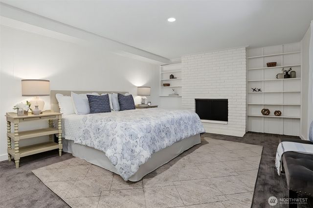 9652 42nd Avenue NE, Seattle, WA 98115