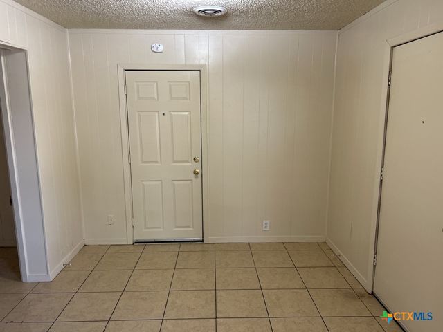 715 Cardinal Avenue, Killeen, TX 76541