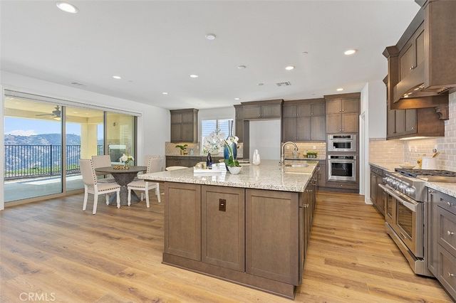 966 Feather Hollow Court, Chino Hills, CA 91709
